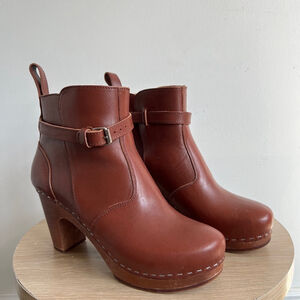 Women's Hasbeens Brown Leather Clog Boots Size 8